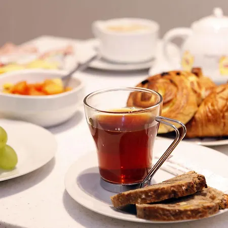 Hotel Sure By Western Gare Du Nord 3*
