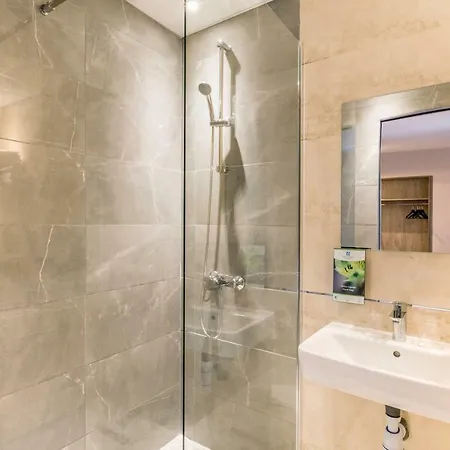 Ξενοδοχείο Sure By Western Gare Du Nord 3*