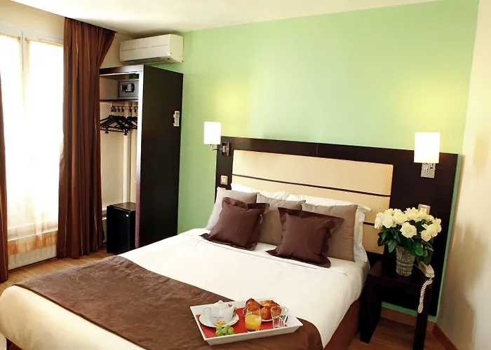 Hotel Sure By Western Gare Du Nord París