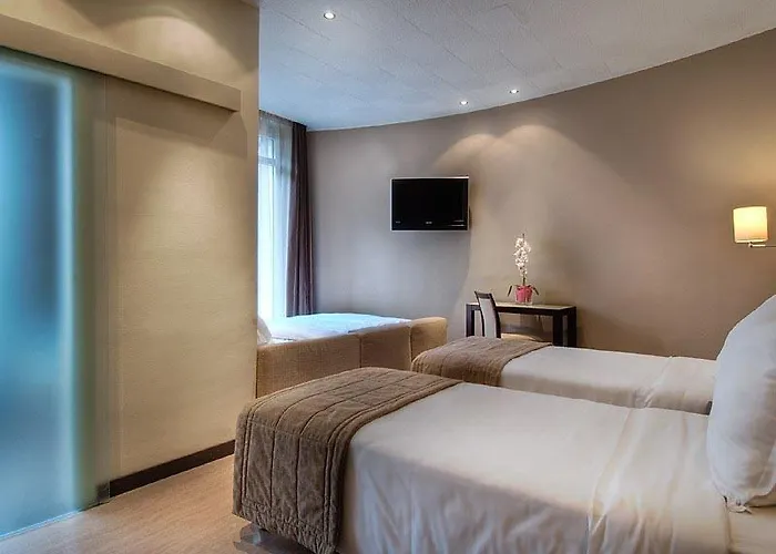 Hotel Sure By Western Gare Du Nord 3*