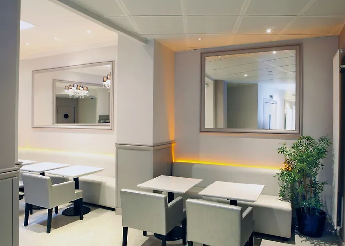 Sure By Western Gare Du Nord Hotel París