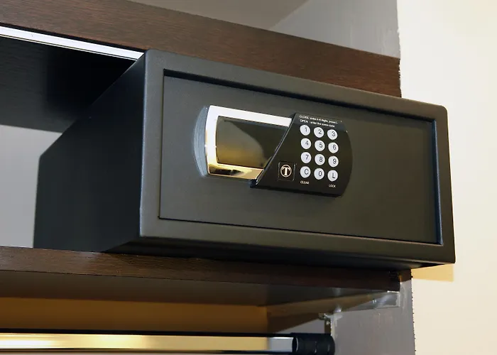 Sure By Western Gare Du Nord Hotel 3*