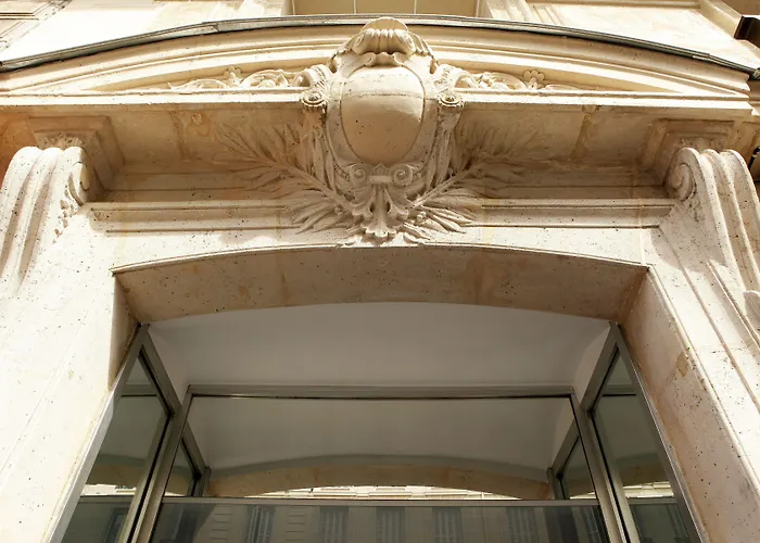 Sure By Western Gare Du Nord 3* París