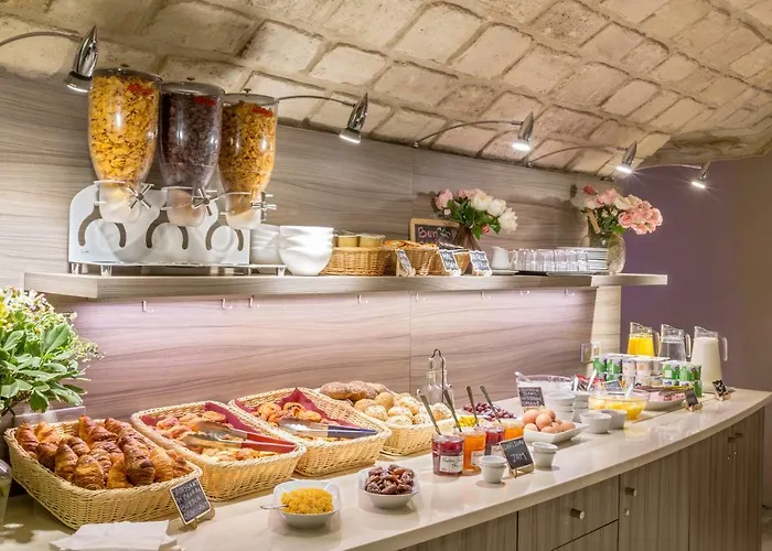 Sure By Western Gare Du Nord Hotel