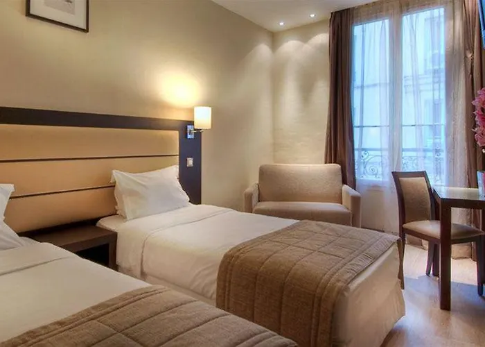 Sure By Western Gare Du Nord Hotel
